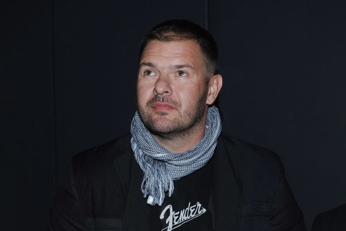 ALLONS_972331_karolak0004