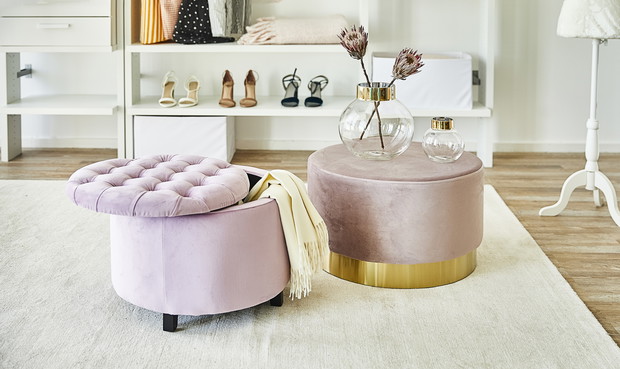 Trendy we wnętrzach 2019: pufy