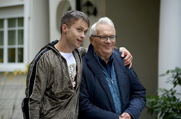 W najnowszej części kultowej komedii „Kogel Mogel 3”piosenkę śpiewaną wcześniej przez Edytę Geppert usłyszycie w wykonaniu Sławka Uniatowskiego i Ani Rusowicz.