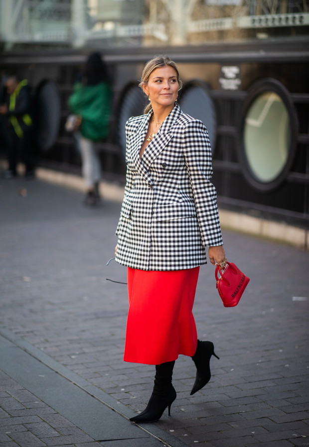 Modne spódnice na wiosnę 2019: trendy moda wiosna 2019