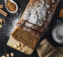 Piernik z cukinii z kardmonem, goździkami i cynamonem: zakochasz się w tym przepisie