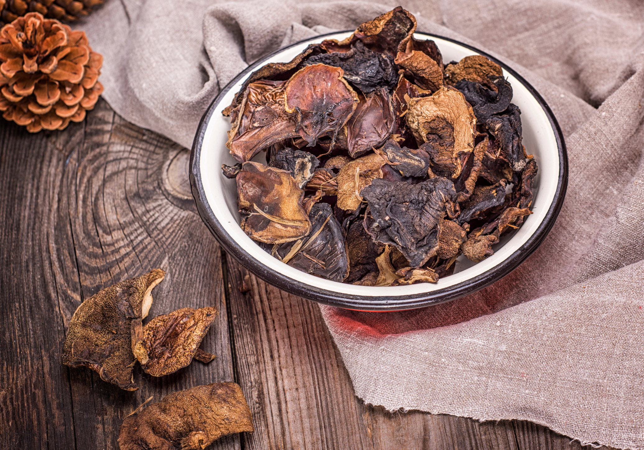 Jak namoczyć suszone grzyby?