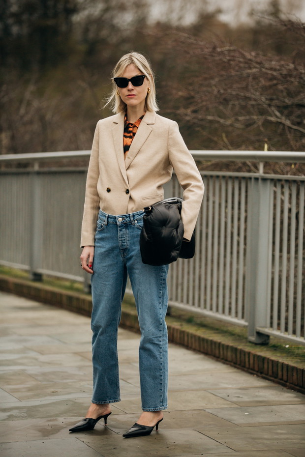 Jeans trendy moda wiosna 2019: moda uliczna wiosna 2019