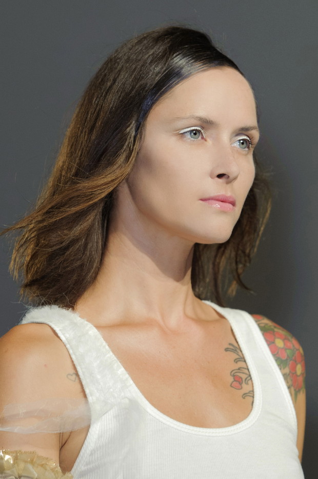 Jak układać cienkie włosy?