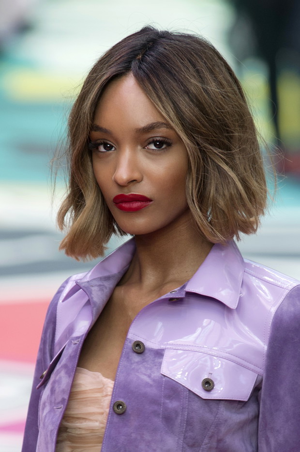 Jak układać cienkie włosy?