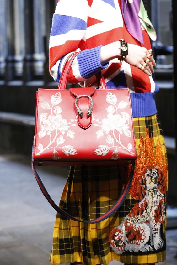 Modne torebki na wiosnę 2017