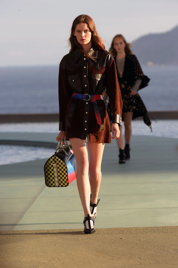 louis-vuitton-r17-14_01