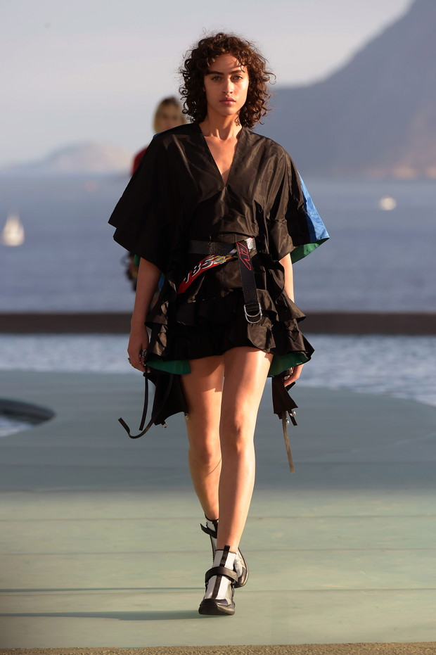 louis-vuitton-r17-22