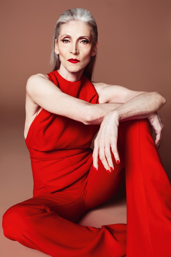 eveline-hall-gala-600x900