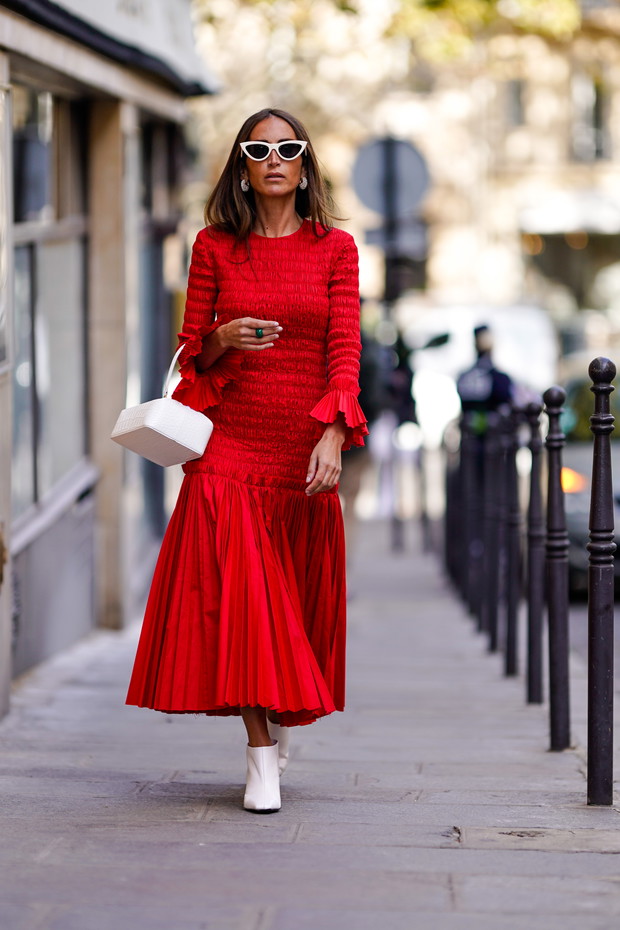 Modne sukienki lato 2019: trendy moda lato 2019