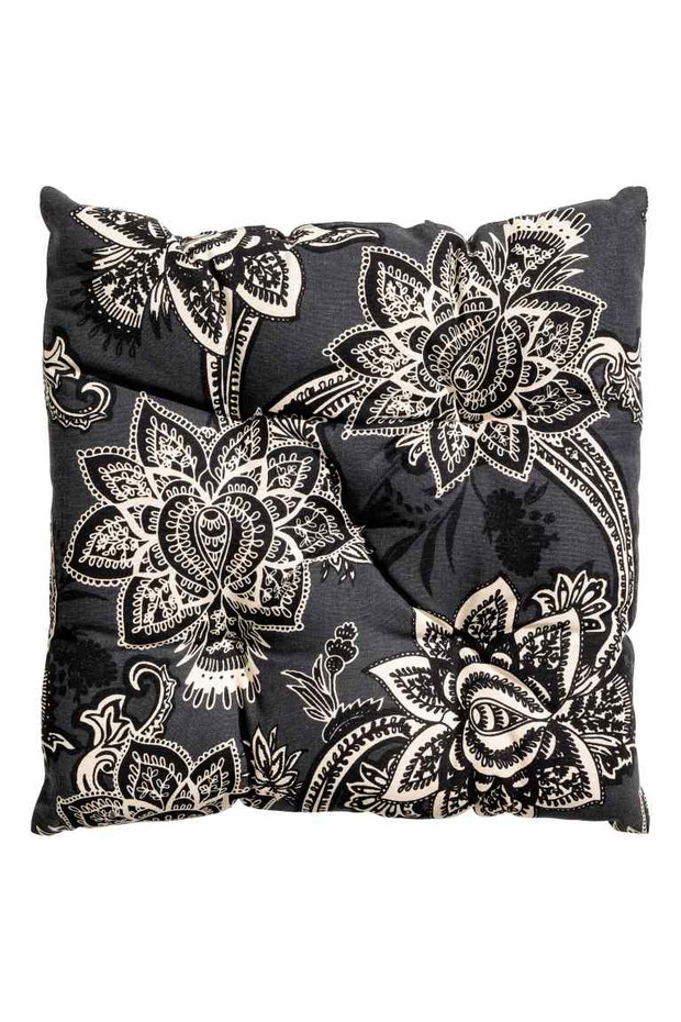 poszuka-na-krzeslo-hm