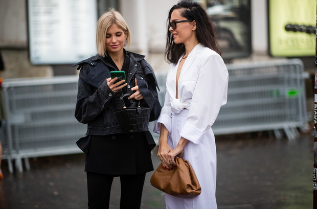 Biała koszula na lato 2019