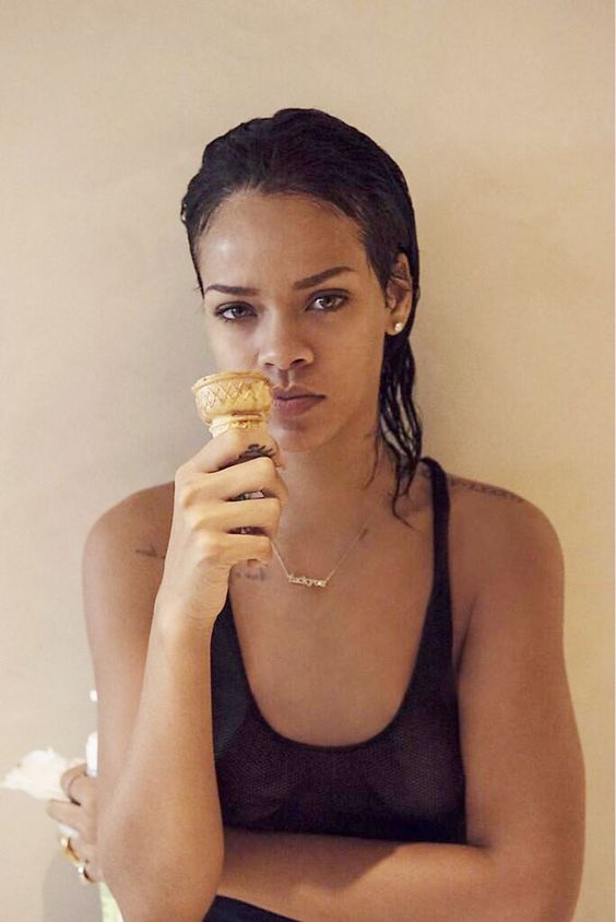 Rihanna_03