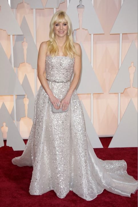 Anna_Faris_w_sukni_Zuhair_Murad_couture