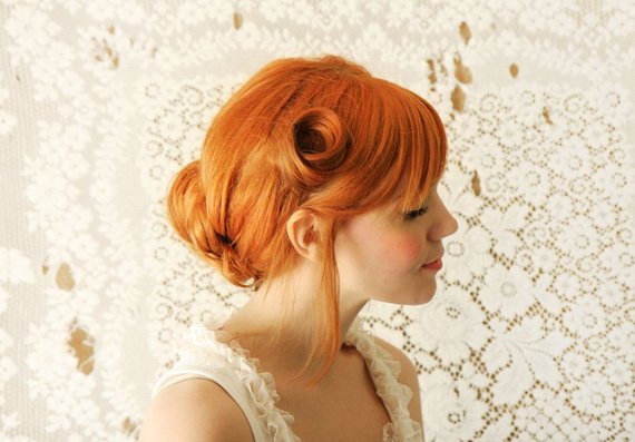 Fryzury ślubne w stylu boho inspiracje