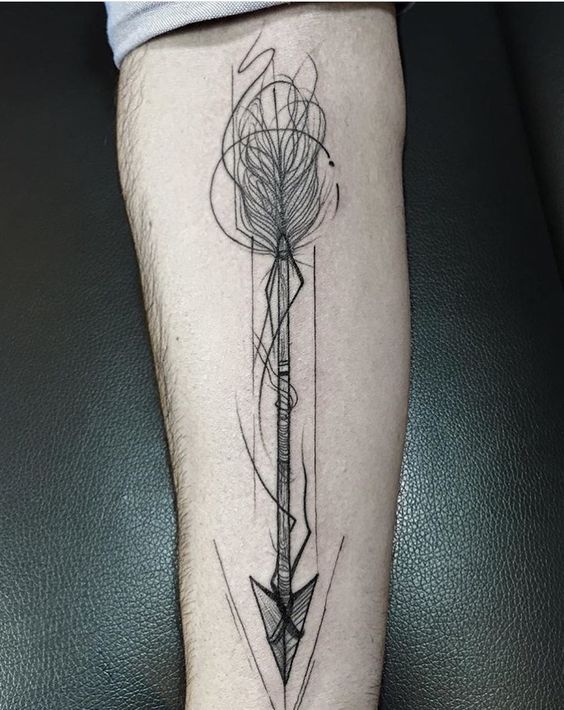 Tatuaż męski na ramię