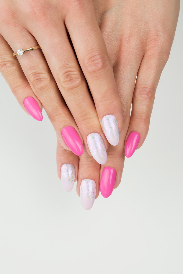 Manicure kosmiczny pyłek na jesień 2017