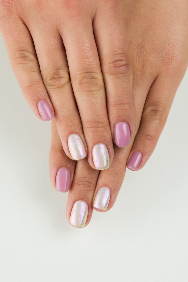 Manicure kosmiczny pyłek na jesień 2017