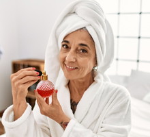 Te perfumy przyciągają pieniądze