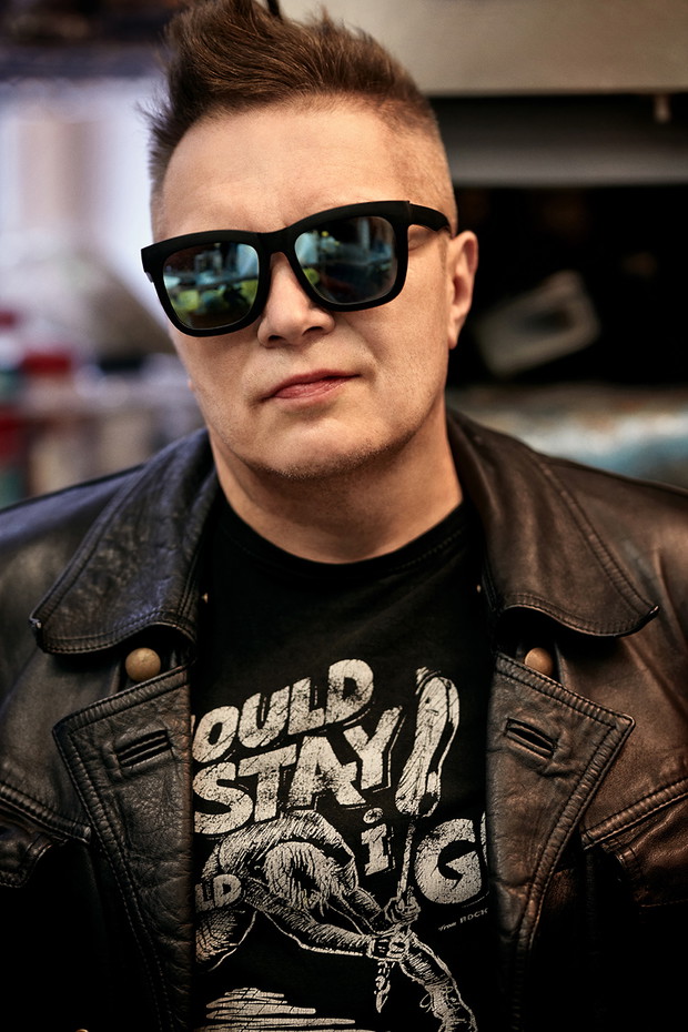 Muniek Staszczyk wraca z nowym singlem Pola