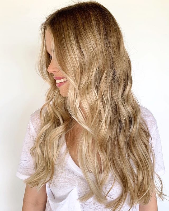 Blond w odcieniu miodowym