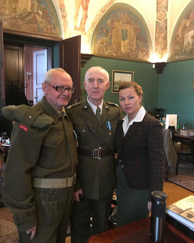 Katarzyna Bujakiewicz, Emisariuszka