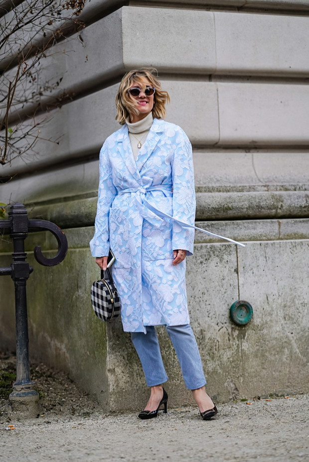 Modne kolory wiosna 2018 błękit