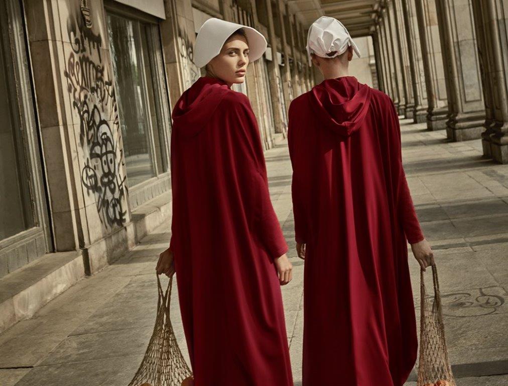 Opowieść podręcznej i Showroom ciekawa akcja społeczna