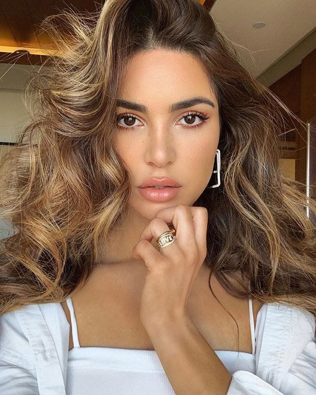 Makijaż na wesele - co zrobić, żeby był trwały?