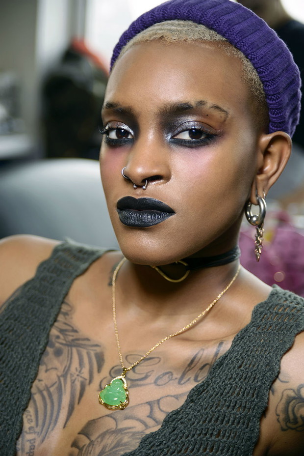 Makijaż jesień-zima 2018: punk