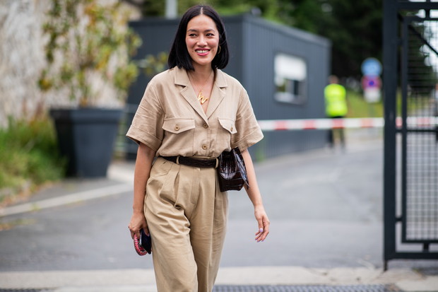 Modne kolory na jesień 2018 Pantone: Almond Buff