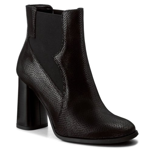 Czarne botki z CCC na jesień