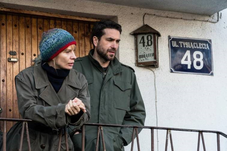 "Ciemno, prawie noc" film z Magdaleną Cielecką