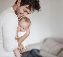 500 plus tylko jeśli jeden z rodziców pracuje