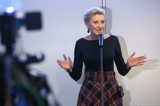 Agata Duda podczas kiermaszu charytatywnego