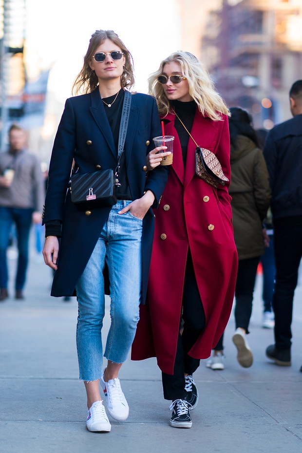 Czerwony w odcieniu wina modny kolor na zimę 2018