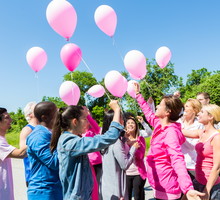 Wynaleziono test na raka piersi. Wynik określa się na podstawie badania krwi.