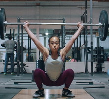 Jedną z bohaterek spotu Nike "Dream Creasier" jest Serena Williams.