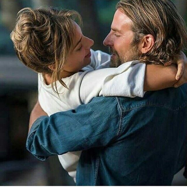 Bradley Cooper o pierwszym spotkaniu z Lady Gagą