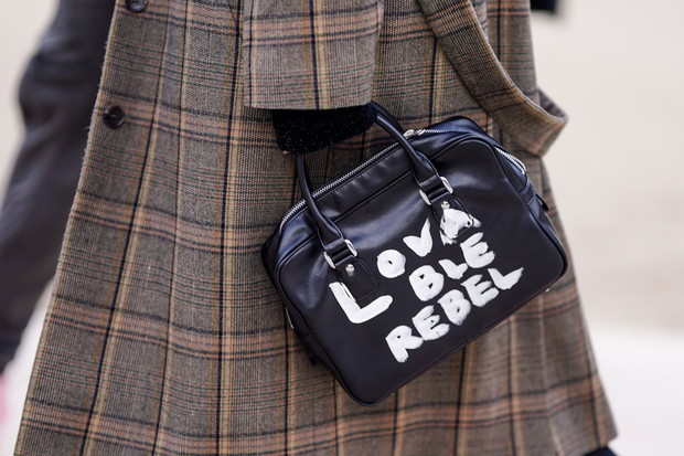 5 rzeczy, które musisz mieć w szafie tej wiosny: trendy moda wiosna 2019