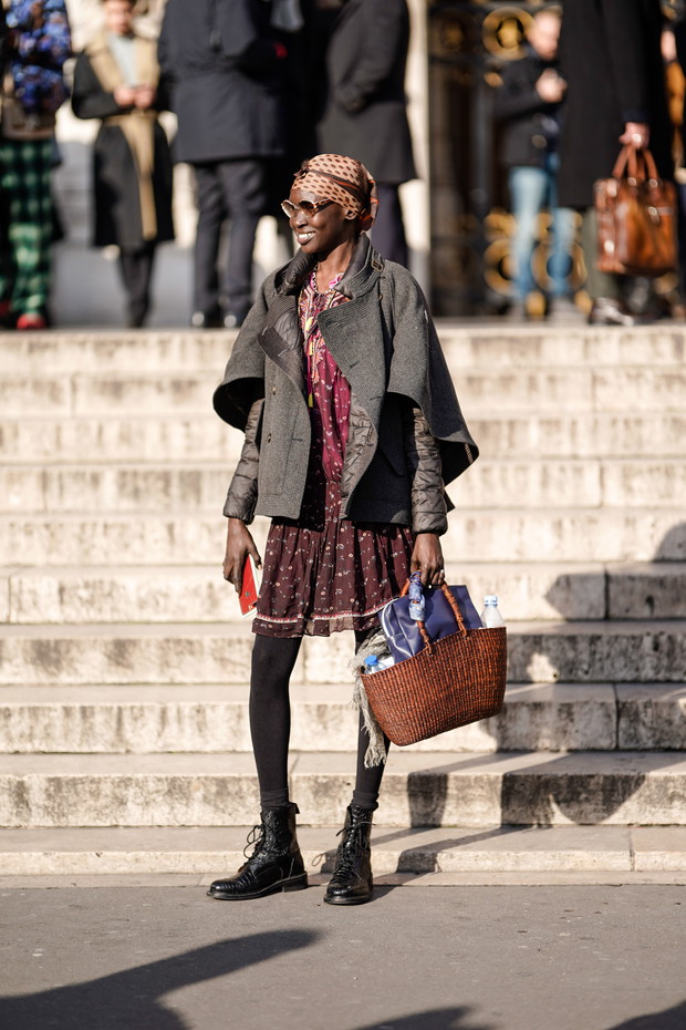 Moda trendy wiosna 2019 – najmodniejsze akcesoria