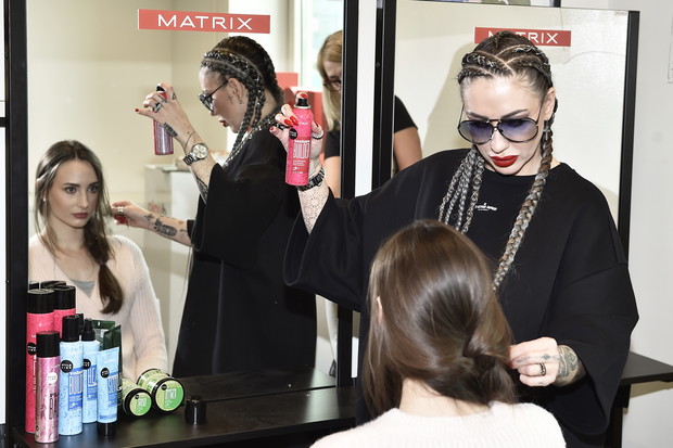 Gwiazdy na pokazie Fashion Designer Awards 2019: Macademian Girl, Joanna Horodyńska i Agnieszka Hyży