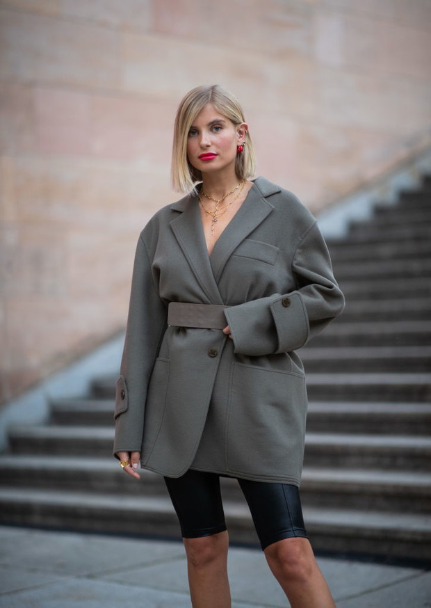 Trendy jesień 2019: szeroki pas