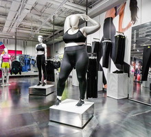 Manekiny plus size – Nike robi rewolucję!