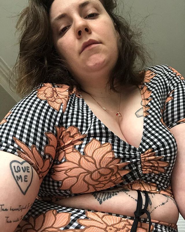 Lena Dunham nago na Instagramie – internautki oszalały na punkcie tego zdjęcia!