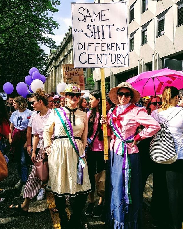 Strajk kobiet w Szwajcarii: dlaczego Szwajcarki mają dość? Czy chodzi tylko o pieniądze?