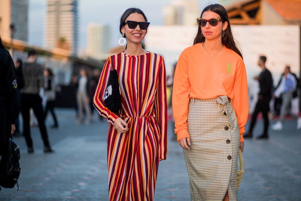 Niezbędnik na wakacje: trendy lato 2019