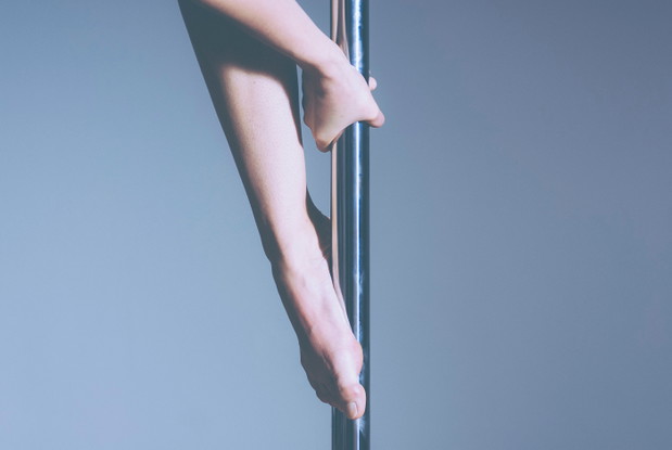 Pole dance: od czego zacząć naukę?