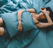 Endometrioza: naukowcy odkryli przyczynę ogromnego bólu. To nadzieja dla milionów kobiet?