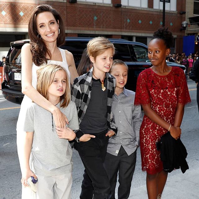 Angelina Jolie dała córkom ważną życiową radę. Wszyscy rodzice powinni powiedzieć to młodym kobietom